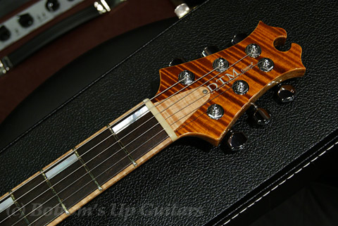 David Thomas McNaught Vintage Singlecut Black Korina body and neck, Brazilian Rosewood FB. Tiger Eye