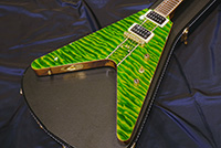 V5 Diamond Quilt -Reptile-
Black Korina Back & Neck / Brazilian Rosewood FB