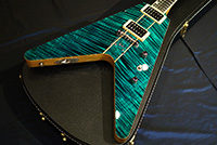 V5 -Teal Black-