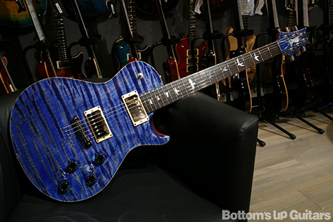 Private Stock Private Stock Singlecut Semi-Hollow "Special built for Bottom's Up Guitars"
- Faded Denim -