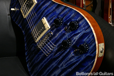 Private Stock Private Stock Singlecut Semi-Hollow "Special built for Bottom's Up Guitars"
- Faded Denim -