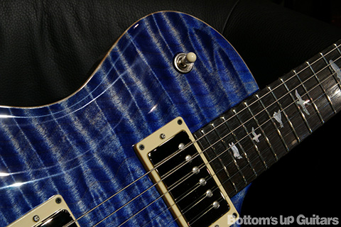 Private Stock Private Stock Singlecut Semi-Hollow "Special built for Bottom's Up Guitars"
- Faded Denim -