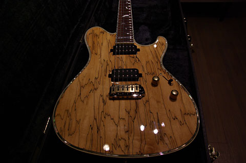 ::: Sugi 極上USED DS496HC TT/SPL-TT/100/NAT 超希少なレアモデル 当時定価￥751,800！ 100th Anniversary Model The 3 of 3! 極薄のラッカー仕上げ スポルテッドメイプルタイムレス（アクア）ティンバーの2Humギター 認定書および盾付属 :::