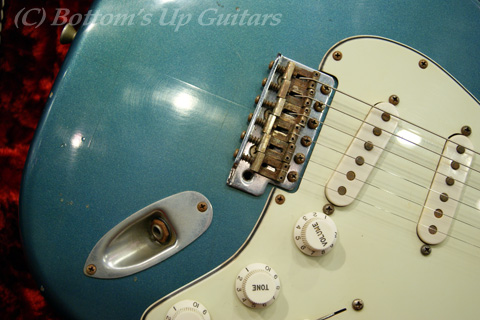 RS Guitar Works "Old Friend" series Contour Greenguard Aged Lake Placid Blue over Daphne Blue