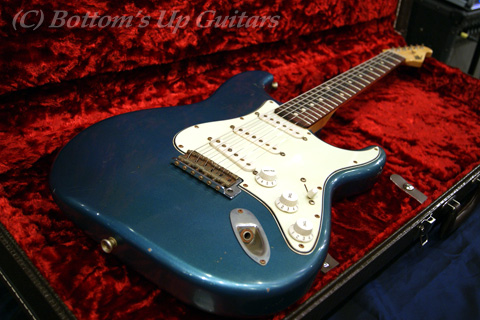 RS Guitar Works "Old Friend" series Contour Greenguard Aged Lake Placid Blue over Daphne Blue