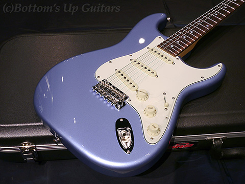 Provision Guitar PSST -Ice Blue Metallic- プロビジョンギター Hollow Stratocaster