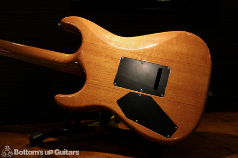 Combat Guitars オーダー ST WARM Custom 厳選 AAAAAキルトメイプル 特注の新色 Sea Breeze Gradation Maple Honduras Mahogany 