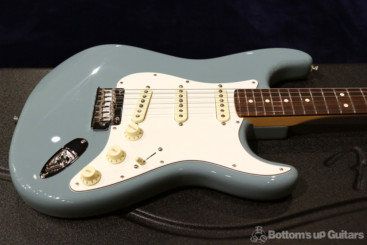 Fender USA American Professional Stratocaster Sonic Gray