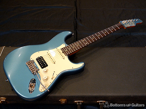 James Tyler JT タイラー Guitars Classic SSH / LPB / MH / 2004年製　-　Lake Placid Blue　-