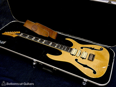 Ibanez PGM 10th Paul Gilbert Signature Limited 50 @ Bottom's Up