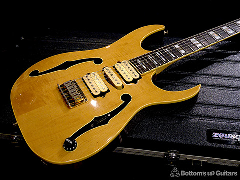 Ibanez PGM 10th Paul Gilbert Signature Limited 50 @ Bottom's Up