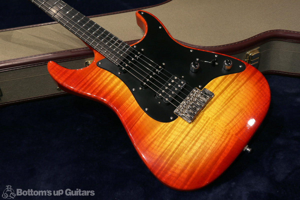 Marchione Vintage Tremolo - Cherry Sunburst - @ Bottom's Up