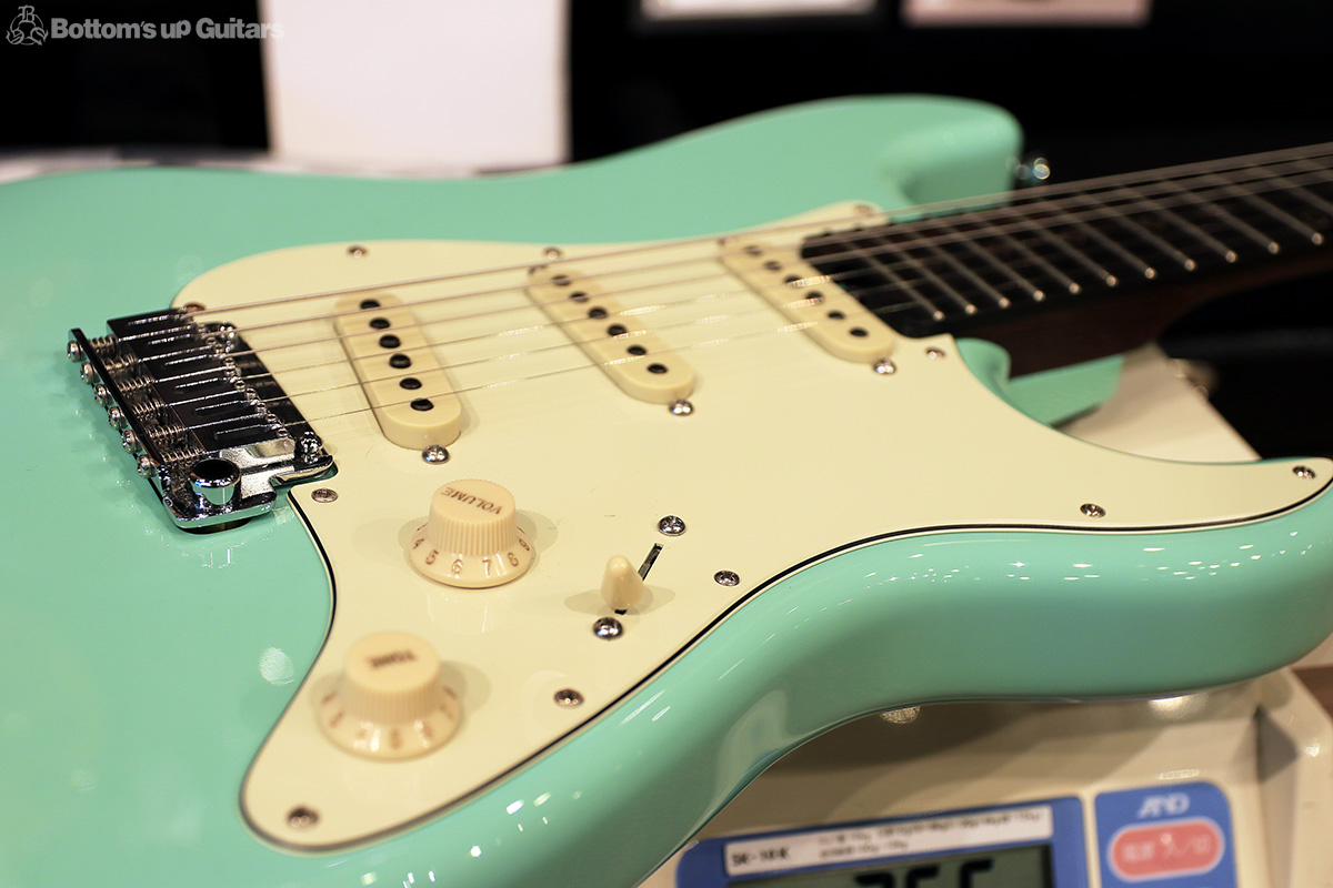 SCHECTER {BUG} USA Custom Shop Nick Johnston Signature model - Atomic Green -【貴重なUSAカスタムショップ製!】