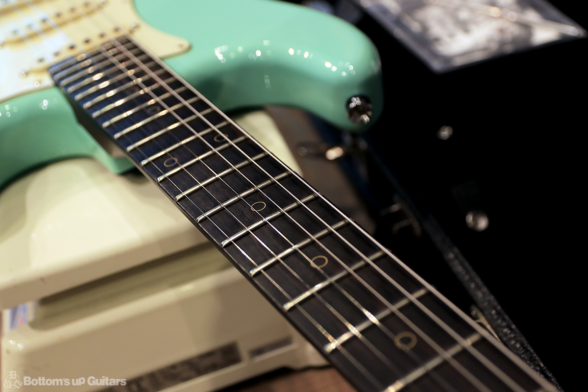 SCHECTER {BUG} USA Custom Shop Nick Johnston Signature model - Atomic Green -【貴重なUSAカスタムショップ製!】