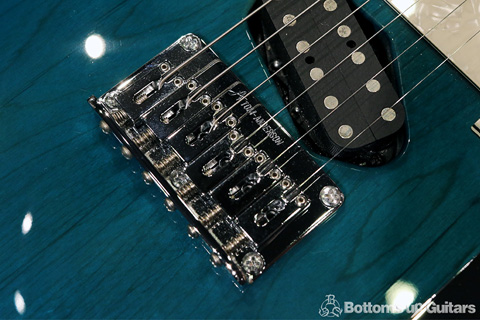 TOM ANDERSON 2014 Hollow T Classic contoured Alder Bora to Transparent Blue Burst with Binding トムアンダーソン トムアン Andersonguitars