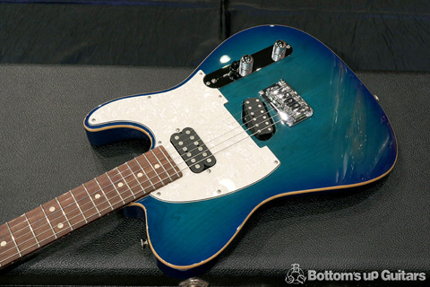 TOM ANDERSON 2014 Hollow T Classic contoured Alder Bora to Transparent Blue Burst with Binding トムアンダーソン トムアン Andersonguitars