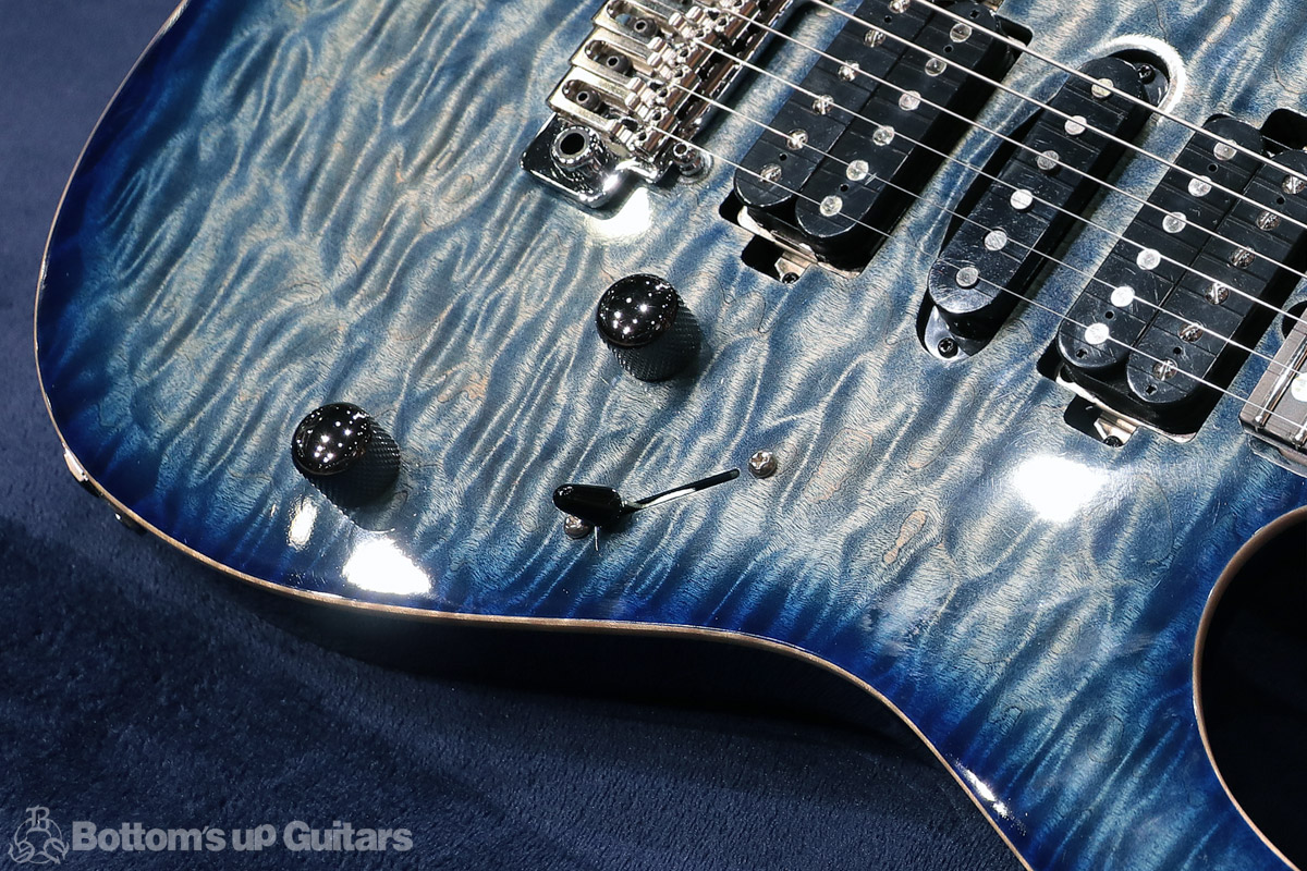  T's Guitars  DST-Pro24 Selected Quilt Top  - Whale Blue Bust - スペシャルPU搭載! @ Bottom's Up Guitars