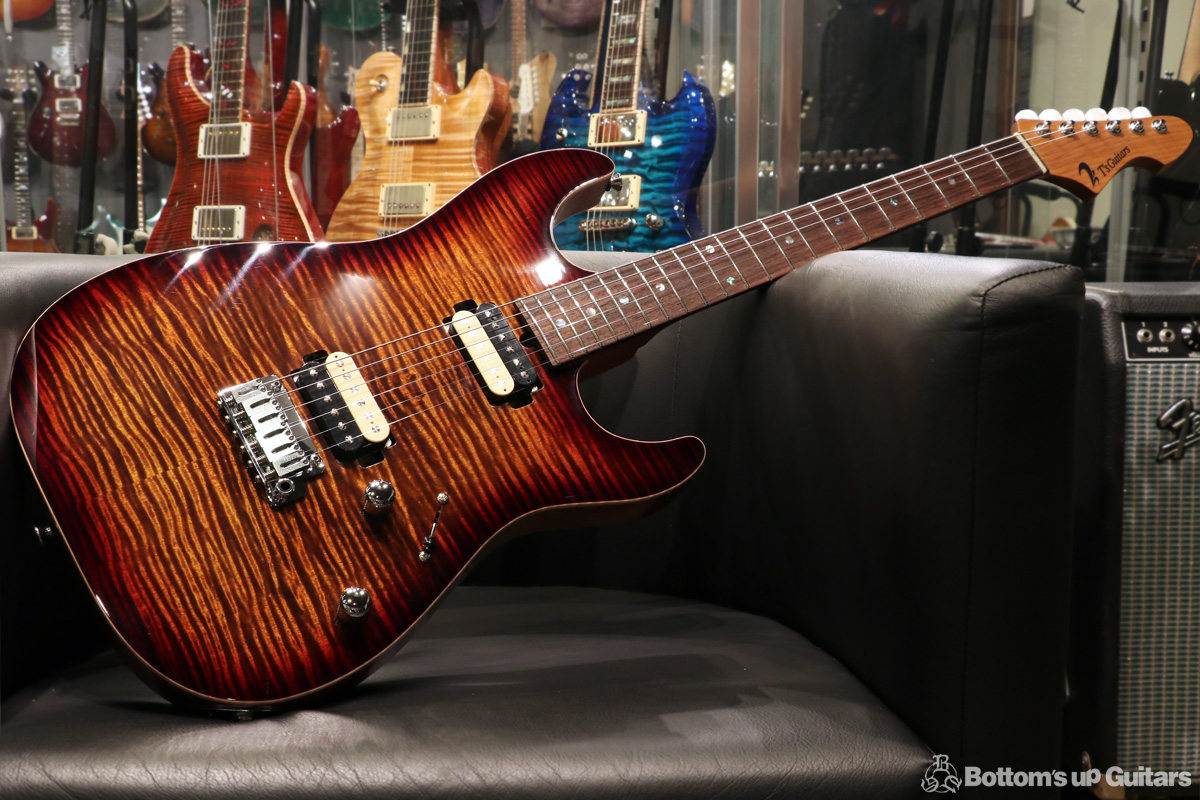 T's Guitars  DST-DX22 《柾目のRoasted Maple Neckを採用した初のデラックス !!》