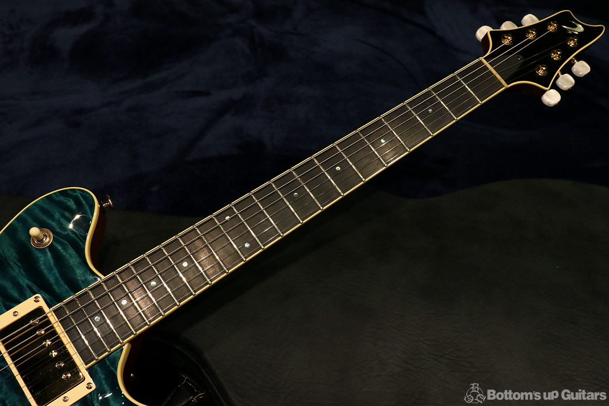 T's Guitars {BUG} Custom Made Arc Hollow Quilt 《Archback》 - Black Slate - 【アーチバックの初期モノ!】