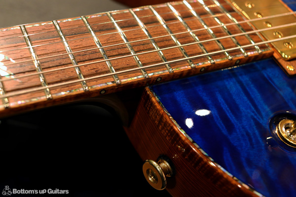 T's Guitars {BUG} NEW MODEL G.G.Award受賞作品『Arc-Singlecut・Aquamarine』one-of-a-kind 楽器フェアモデル